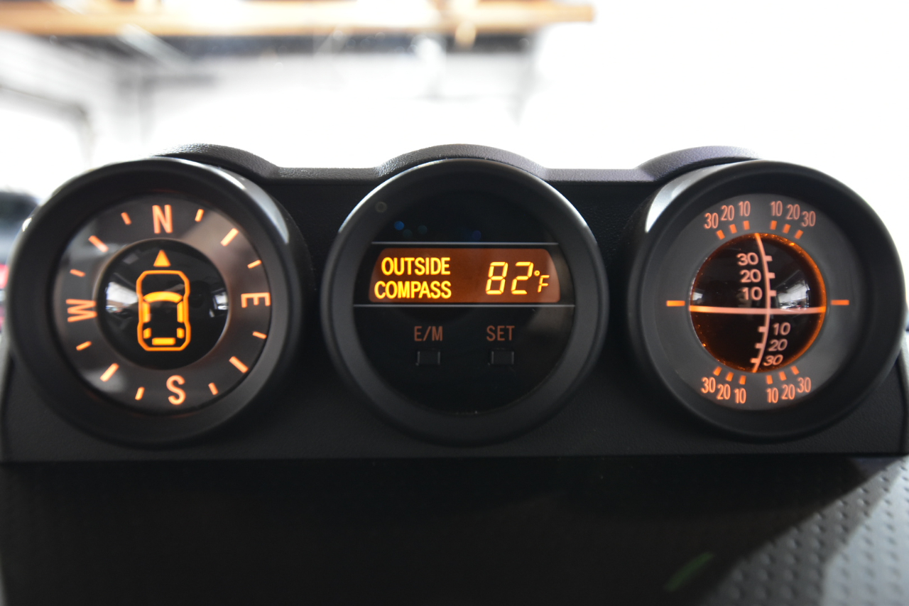 Toyota FJ Cruiser 4WD 4dr Auto (Natl) 2014 Toyota FJ Cruiser 4WD 4dr Auto (Natl) 2014