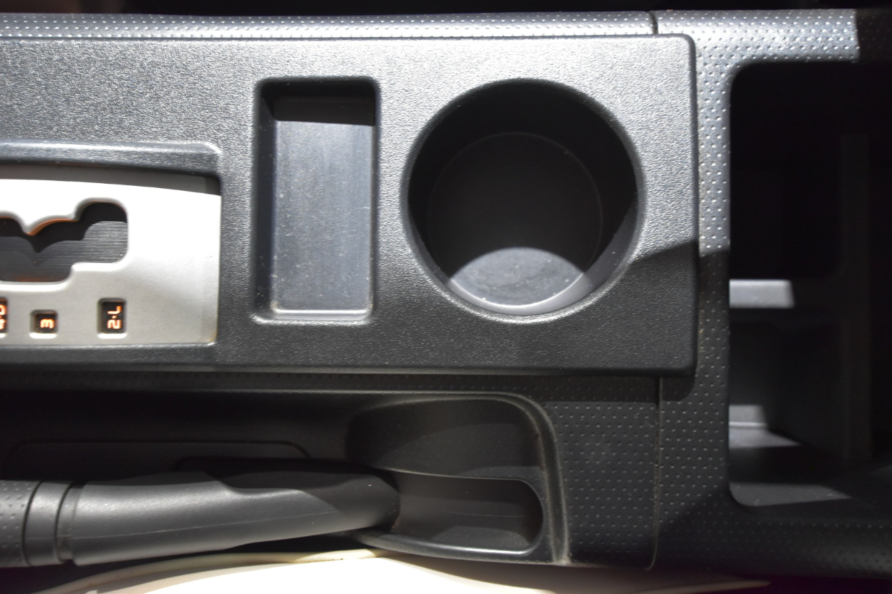 Toyota FJ Cruiser 4WD 4dr Auto (Natl) 2014 Toyota FJ Cruiser 4WD 4dr Auto (Natl) 2014