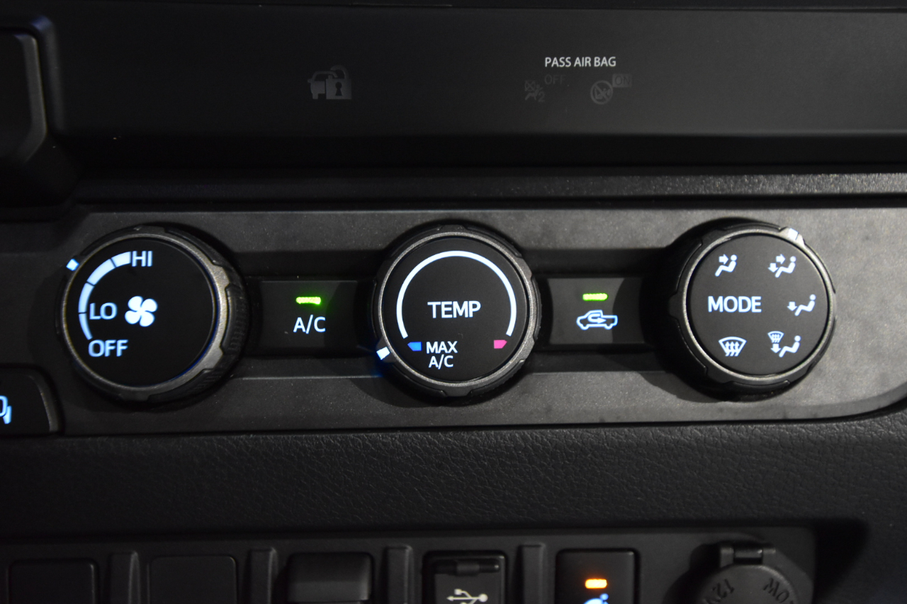 Toyota Tacoma 4WD TRD Sport Double Cab 5' Bed V6 AT (Natl) 2019 Toyota Tacoma 4WD TRD Sport Double Cab 5' Bed V6 AT (Natl) 2019