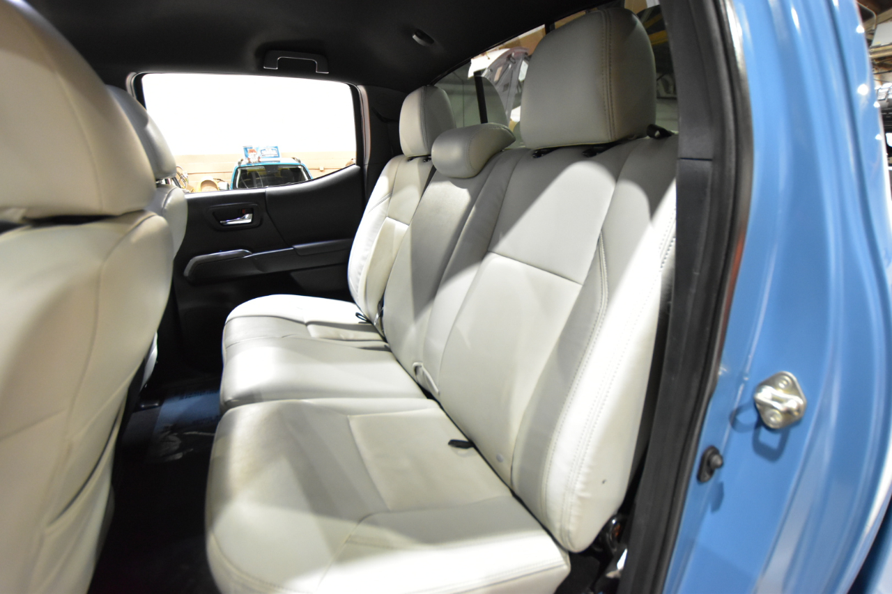 Toyota Tacoma 4WD TRD Sport Double Cab 5' Bed V6 AT (Natl) 2019 Toyota Tacoma 4WD TRD Sport Double Cab 5' Bed V6 AT (Natl) 2019