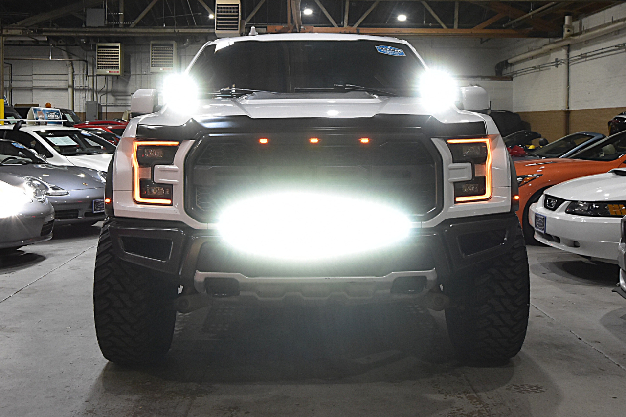 2020 Ford F-150 Raptor photo 6