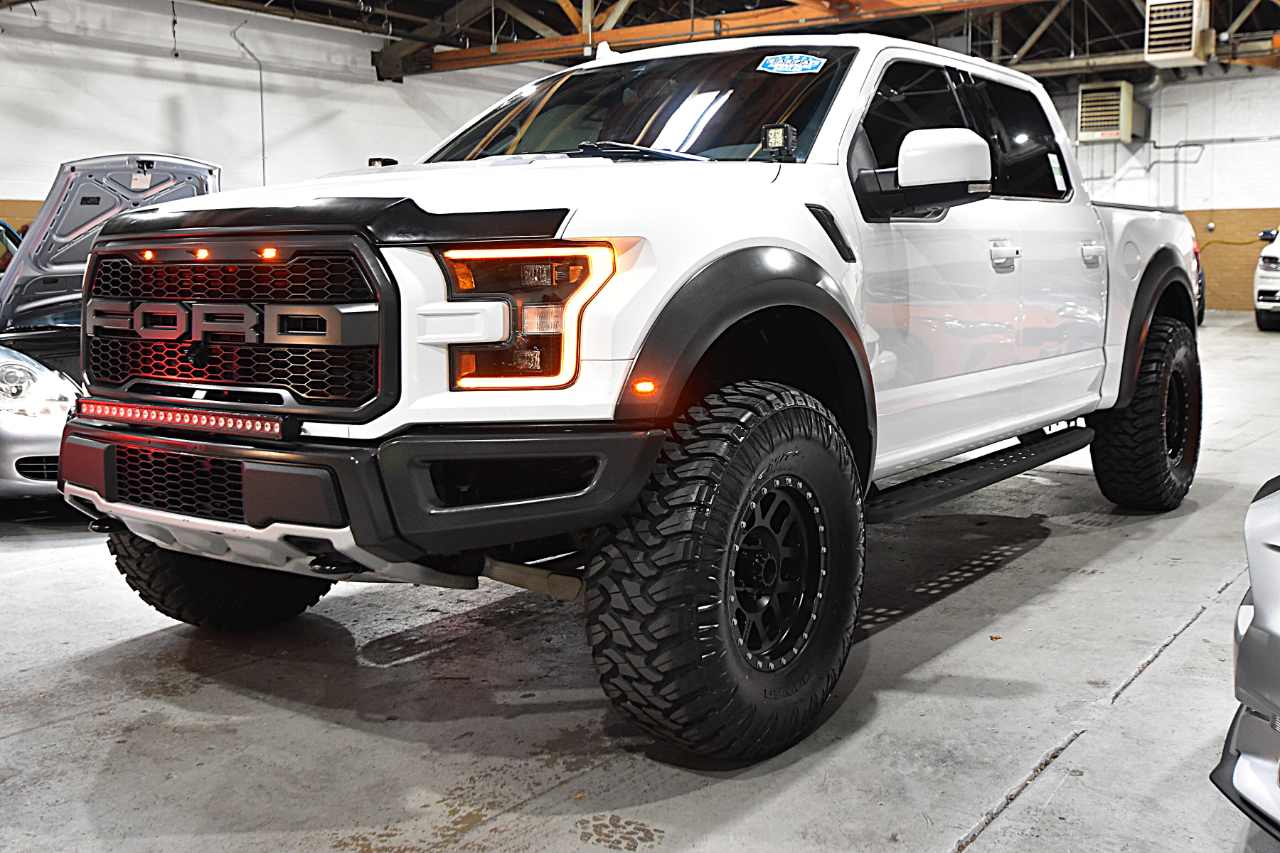 2020 Ford F-150 Raptor photo 7