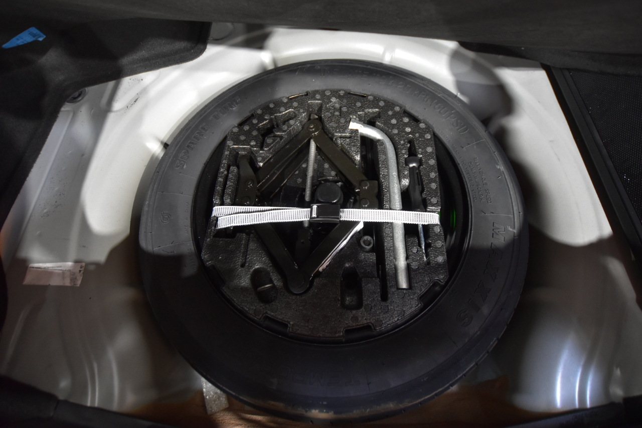 Volkswagen Beetle Convertible 1.8T SEL Auto 2017 Volkswagen Beetle Convertible 1.8T SEL Auto 2017