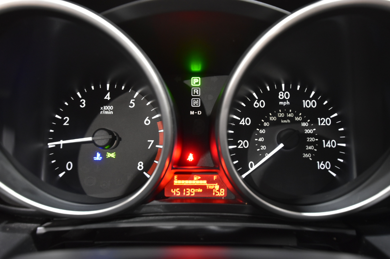 Mazda MAZDA5 4dr Wgn Auto Touring 2014 Mazda MAZDA5 4dr Wgn Auto Touring 2014