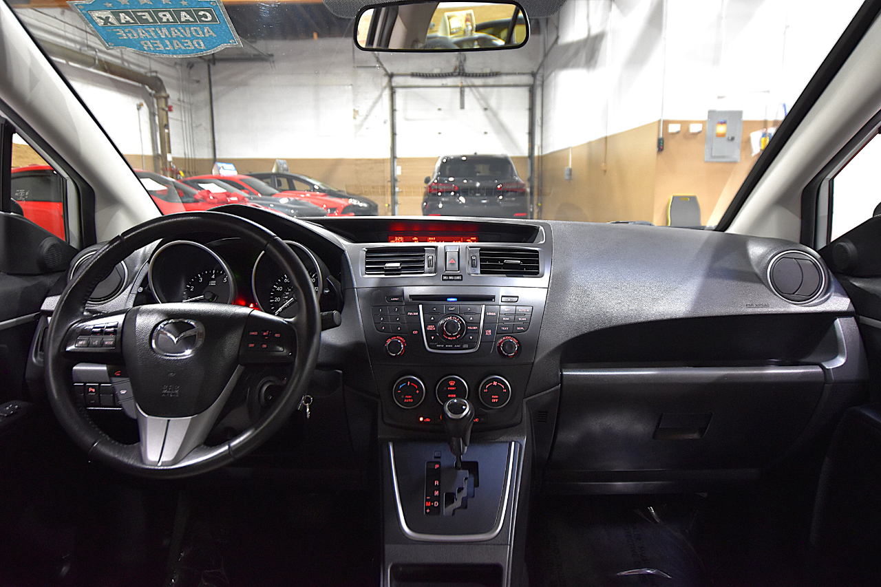 Mazda MAZDA5 4dr Wgn Auto Touring 2014 Mazda MAZDA5 4dr Wgn Auto Touring 2014