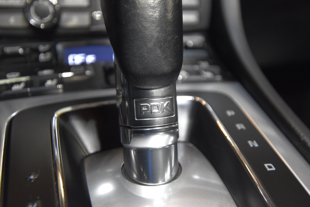 Porsche Boxster 2dr Roadster 2016 Porsche Boxster 2dr Roadster 2016