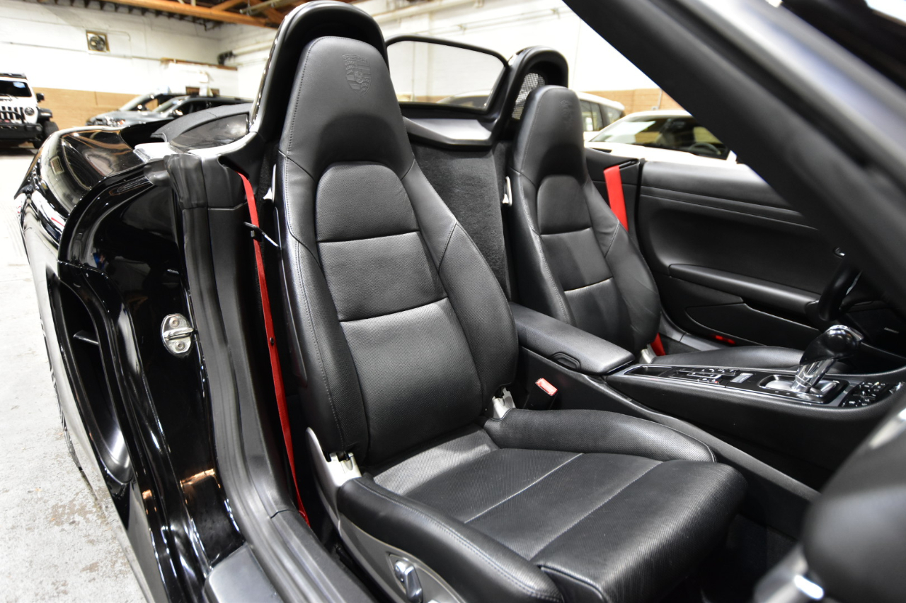 Porsche Boxster 2dr Roadster 2016 Porsche Boxster 2dr Roadster 2016