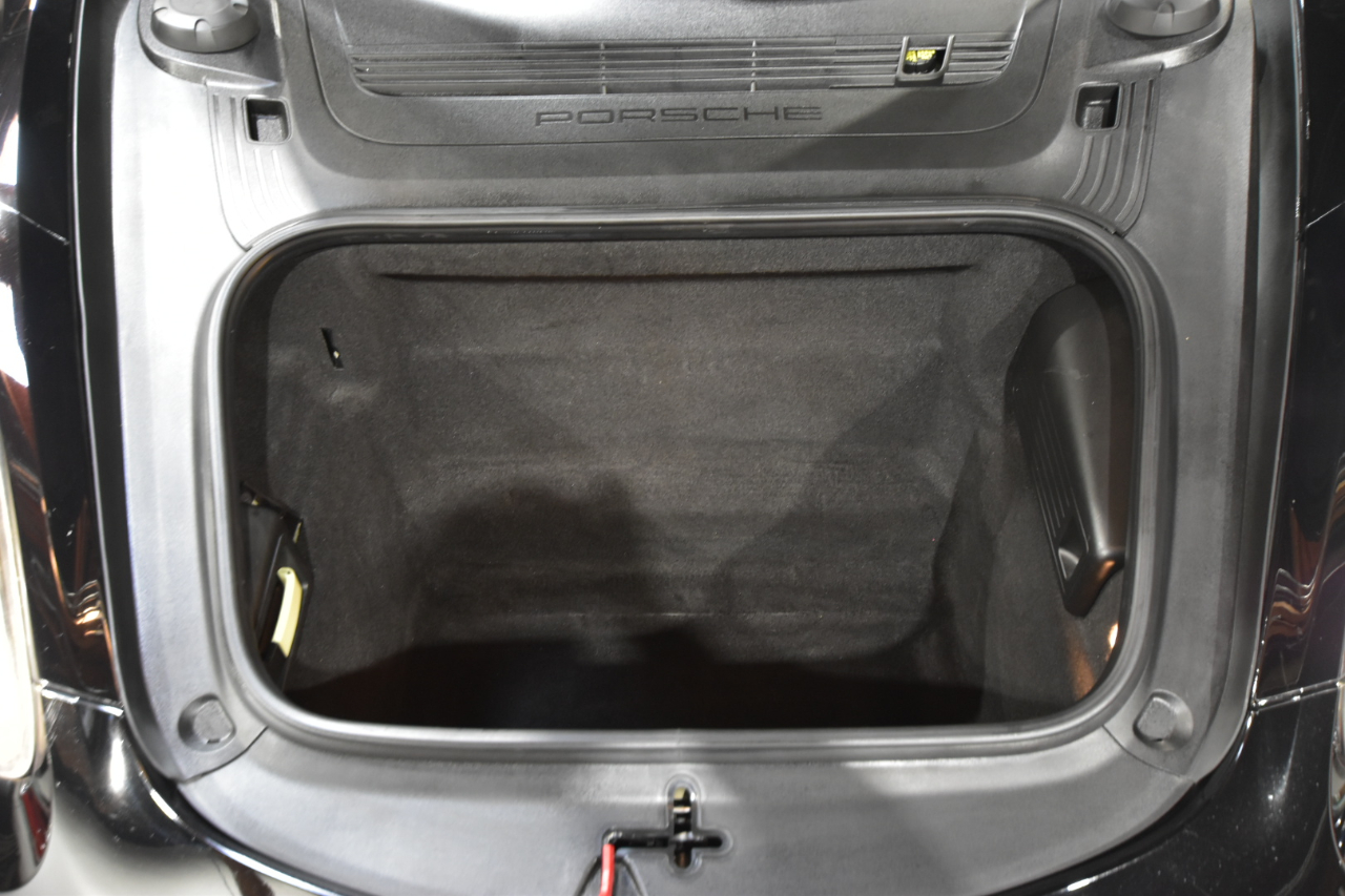 Porsche Boxster 2dr Roadster 2016 Porsche Boxster 2dr Roadster 2016