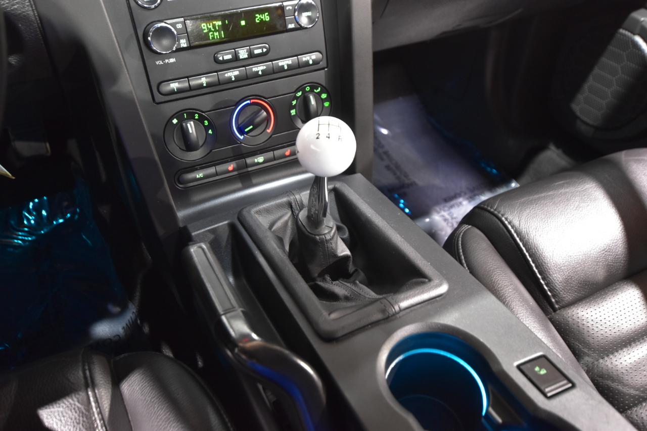Ford Mustang 2dr Cpe GT Deluxe 2008