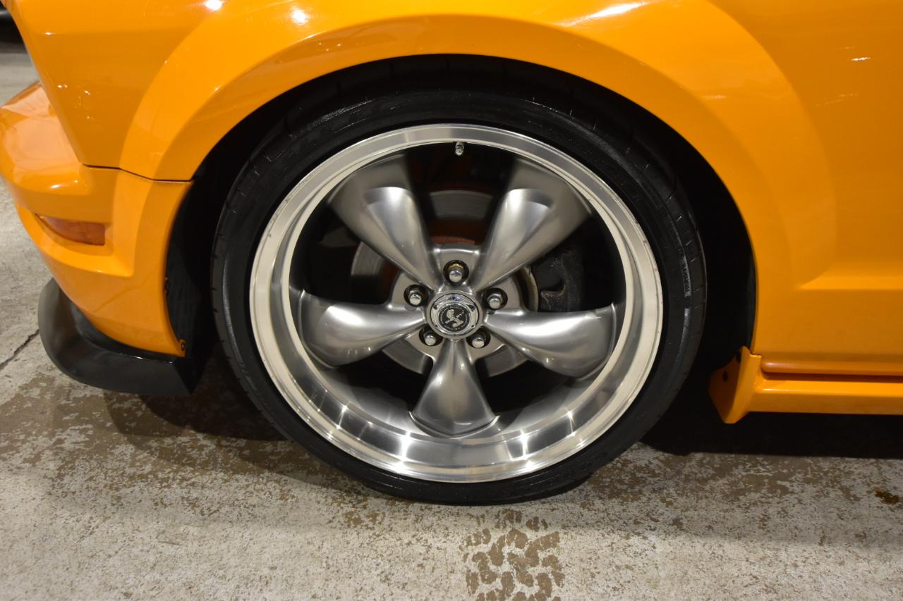 Ford Mustang 2dr Cpe GT Deluxe 2008