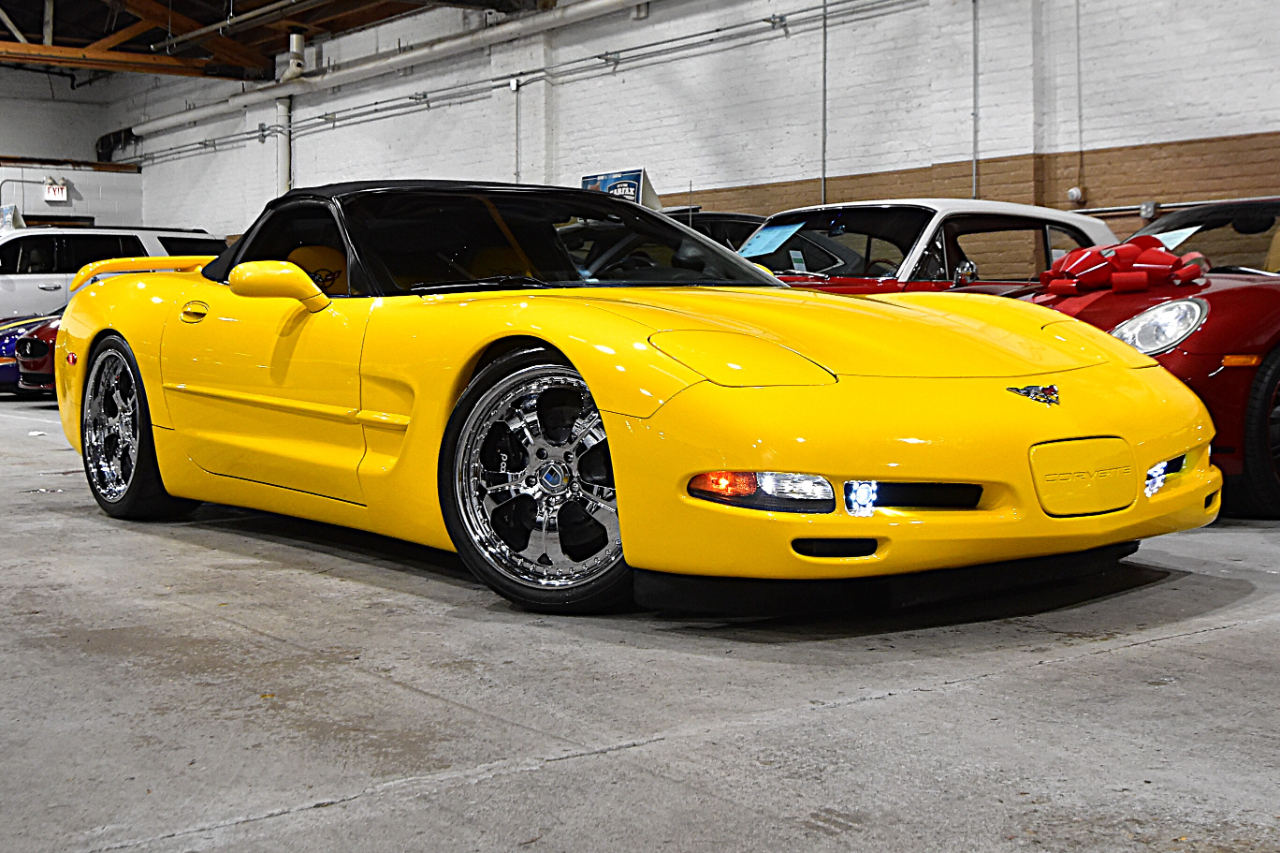 Chevrolet Corvette 2dr Convertible 2003
