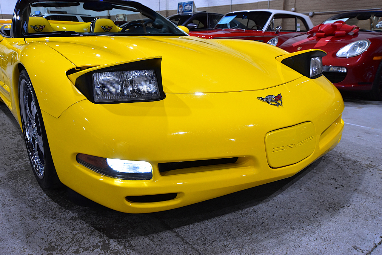 Chevrolet Corvette 2dr Convertible 2003