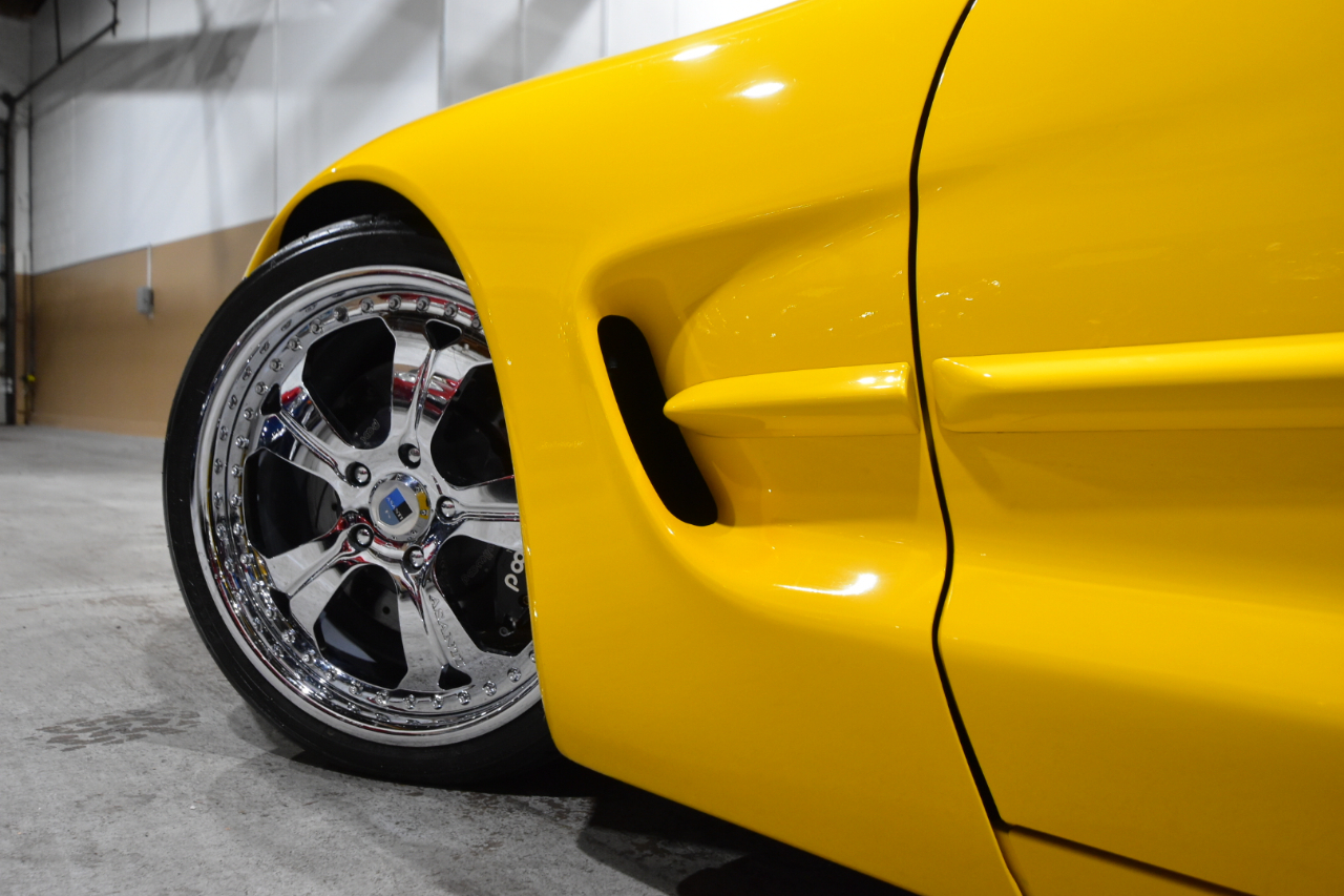 Chevrolet Corvette 2dr Convertible 2003