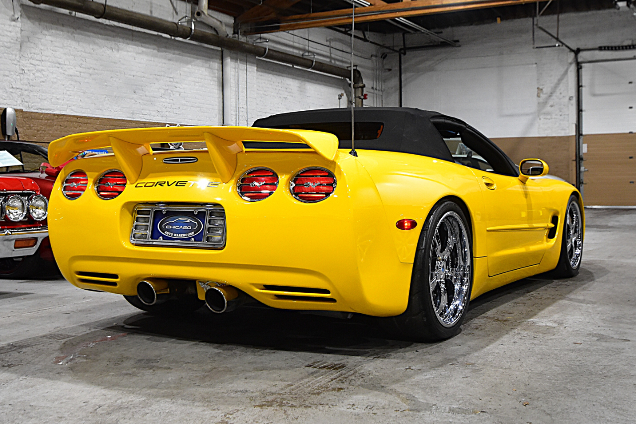 Chevrolet Corvette 2dr Convertible 2003