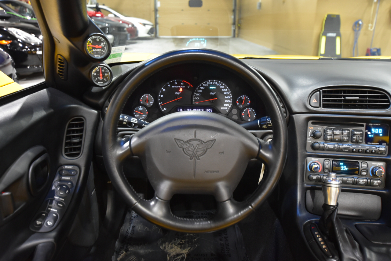 Chevrolet Corvette 2dr Convertible 2003