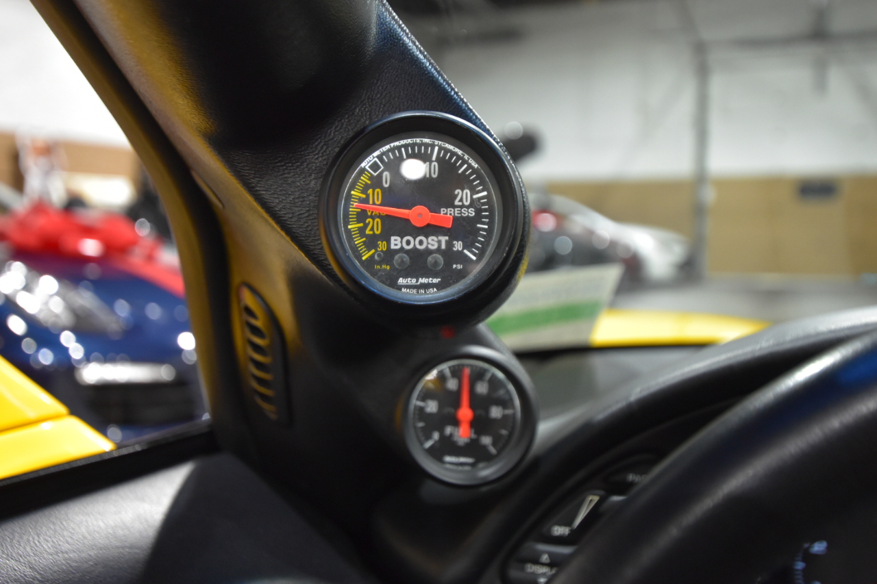 Chevrolet Corvette 2dr Convertible 2003