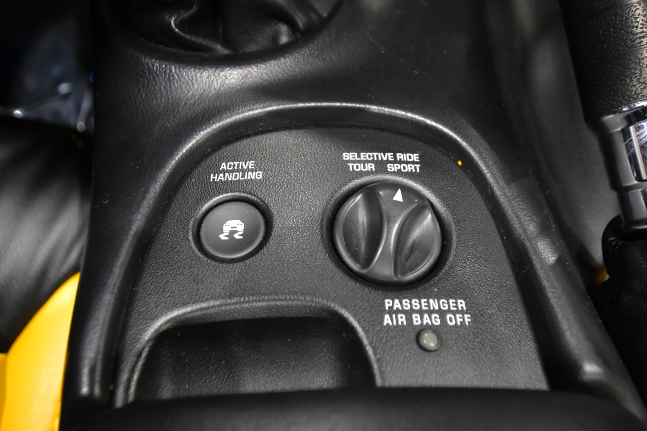 Chevrolet Corvette 2dr Convertible 2003