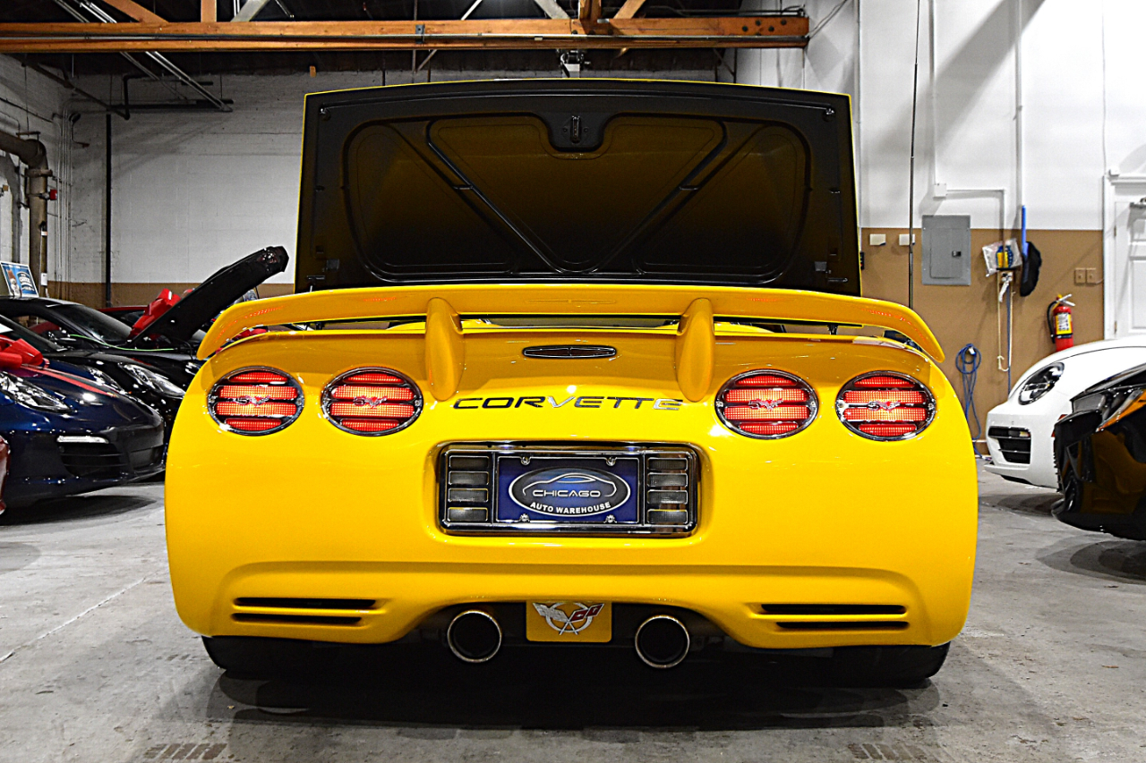 Chevrolet Corvette 2dr Convertible 2003