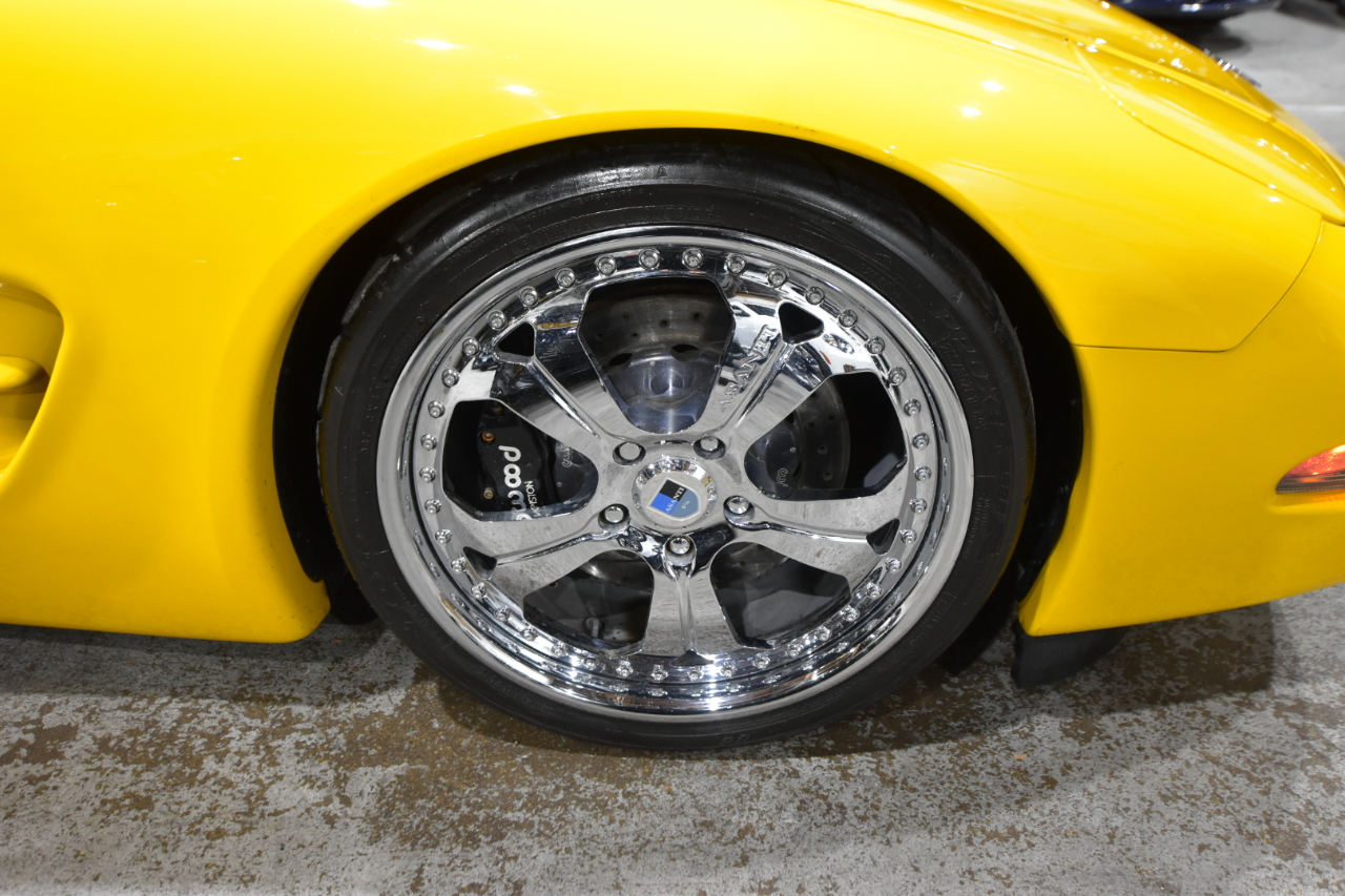 Chevrolet Corvette 2dr Convertible 2003