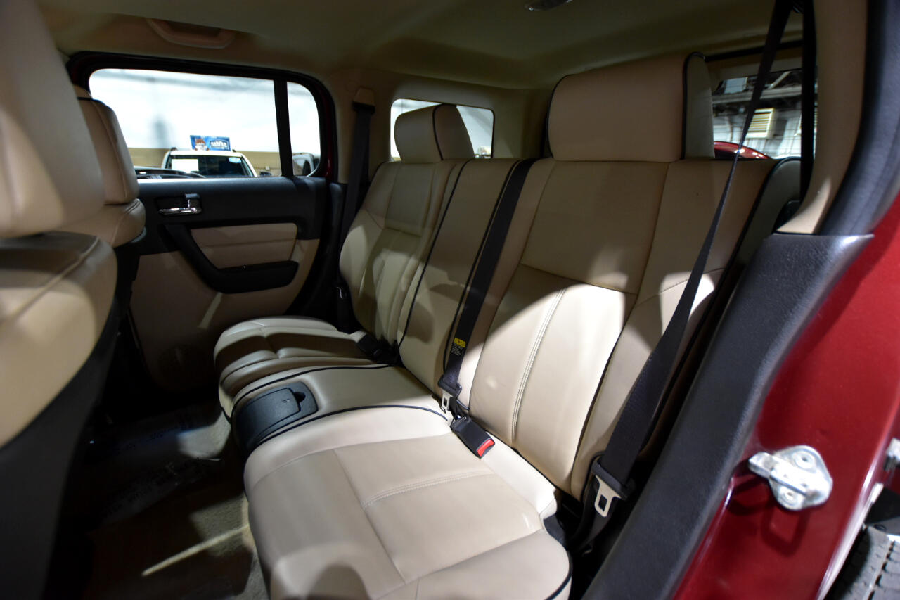 HUMMER H3 SUV 4WD 4dr Luxury 2007