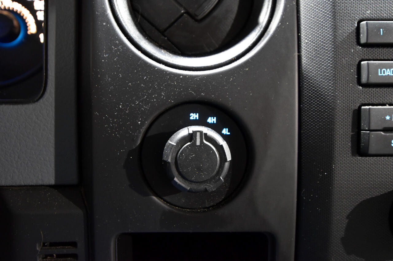 Ford F-150 4WD SuperCab 145" STX 2014