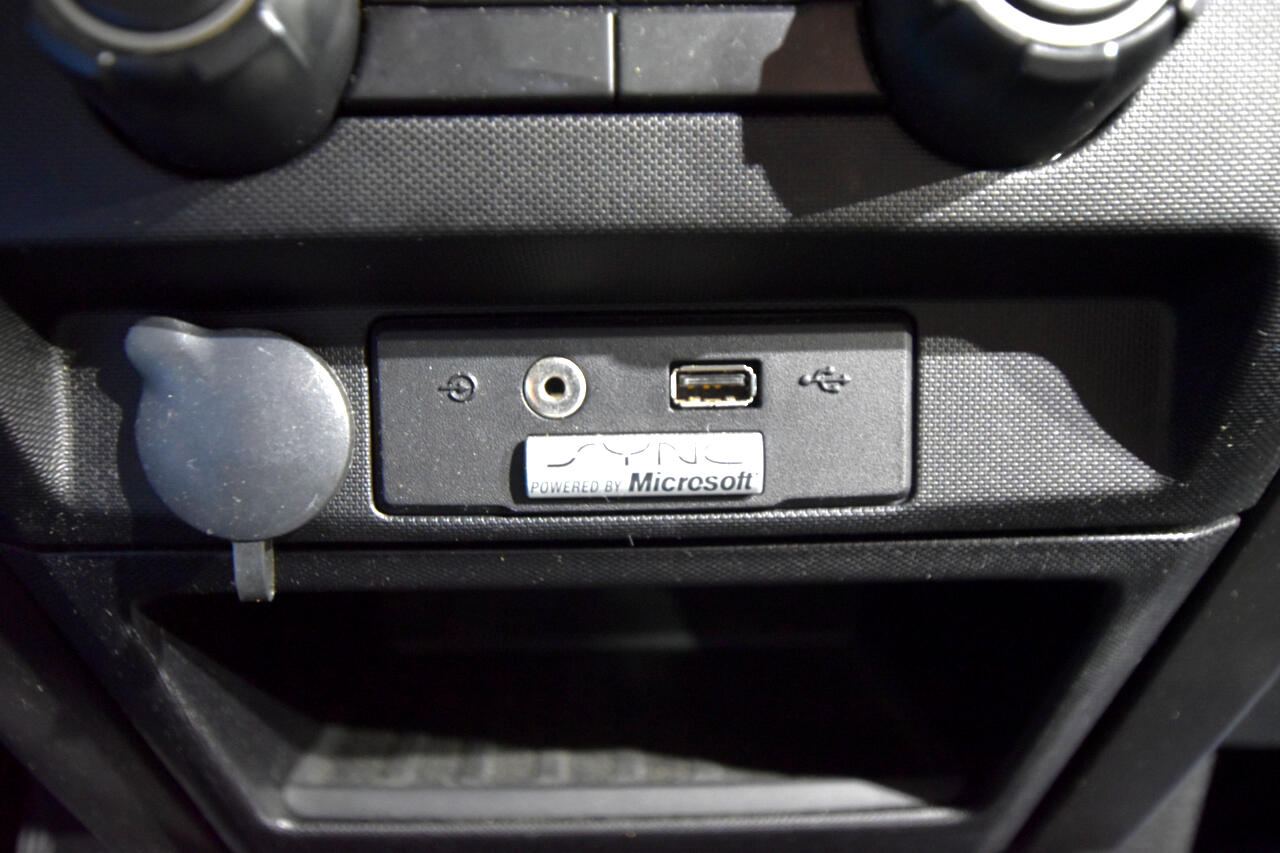 Ford F-150 4WD SuperCab 145" STX 2014