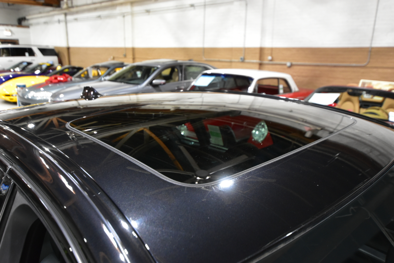 BMW 7 Series 4dr Sdn 750i xDrive AWD 2013