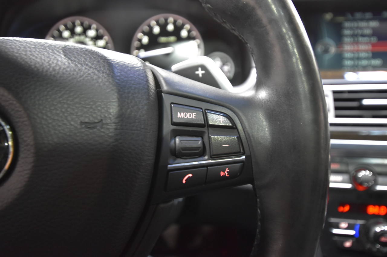 BMW 7 Series 4dr Sdn 750i xDrive AWD 2013