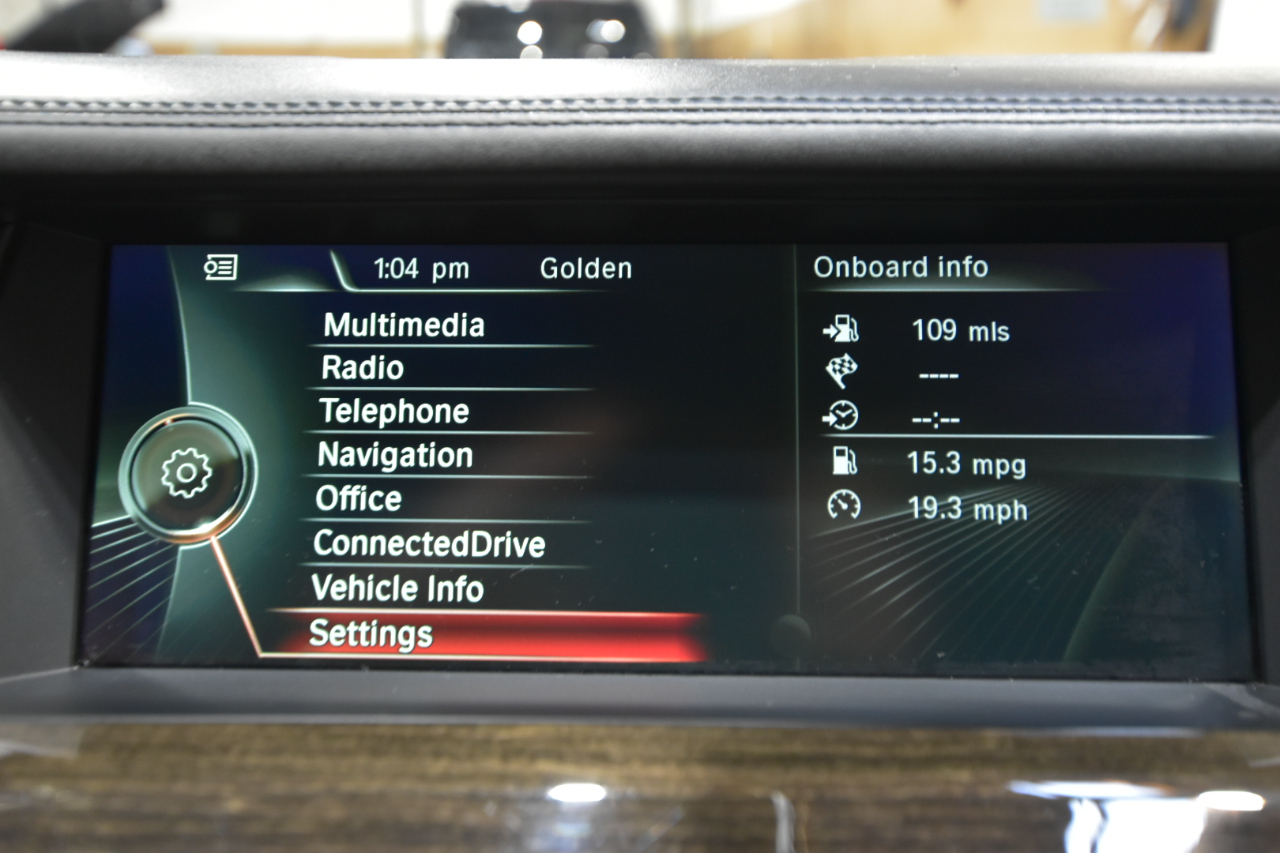 BMW 7 Series 4dr Sdn 750i xDrive AWD 2013