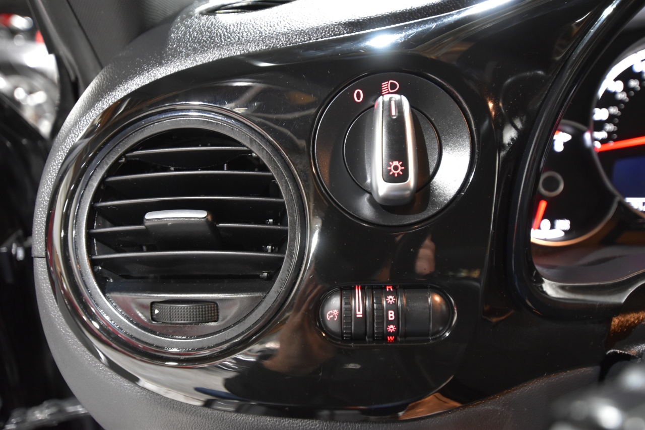 Volkswagen Beetle Coupe 2dr Auto 1.8T S PZEV 2016