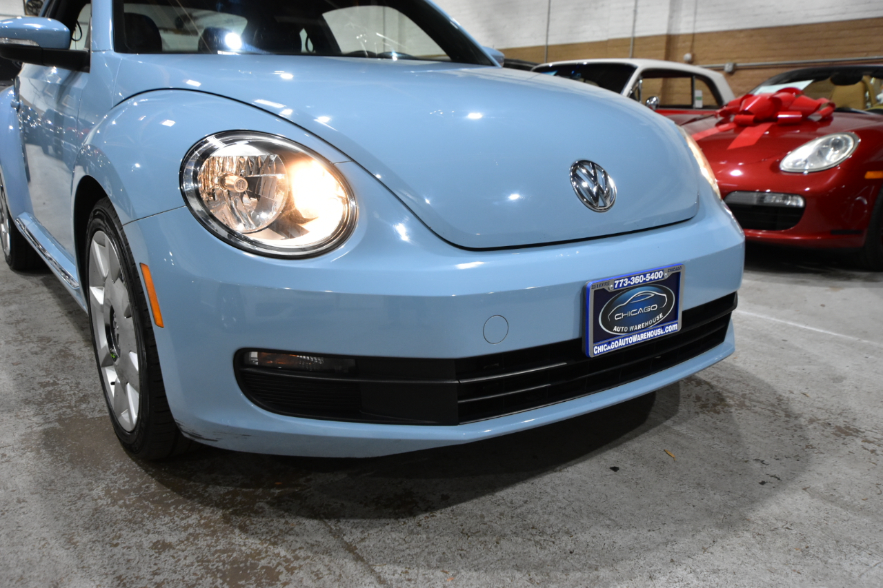 Volkswagen Beetle Coupe 2dr Auto 2.5L 2013