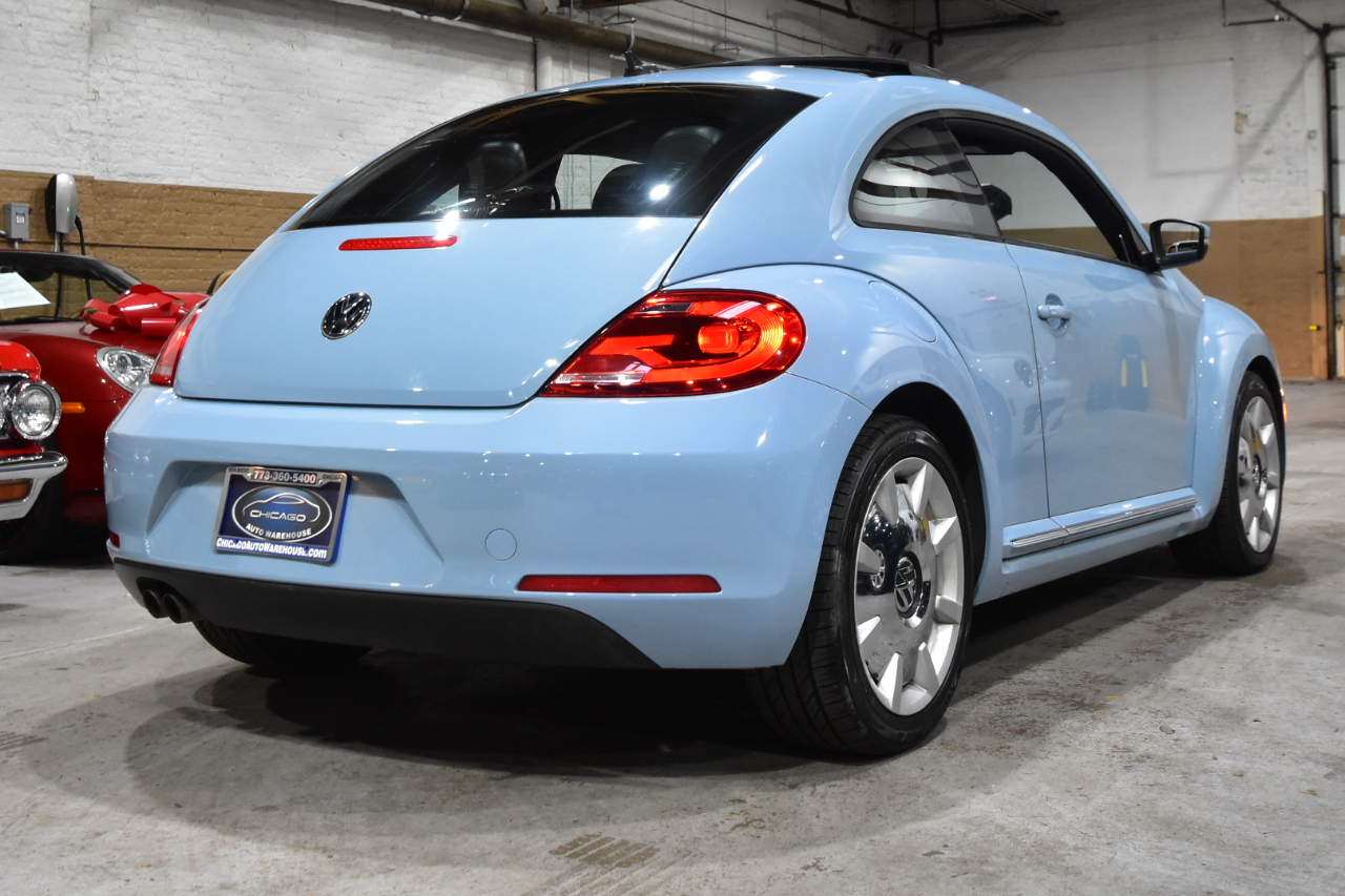 Volkswagen Beetle Coupe 2dr Auto 2.5L 2013