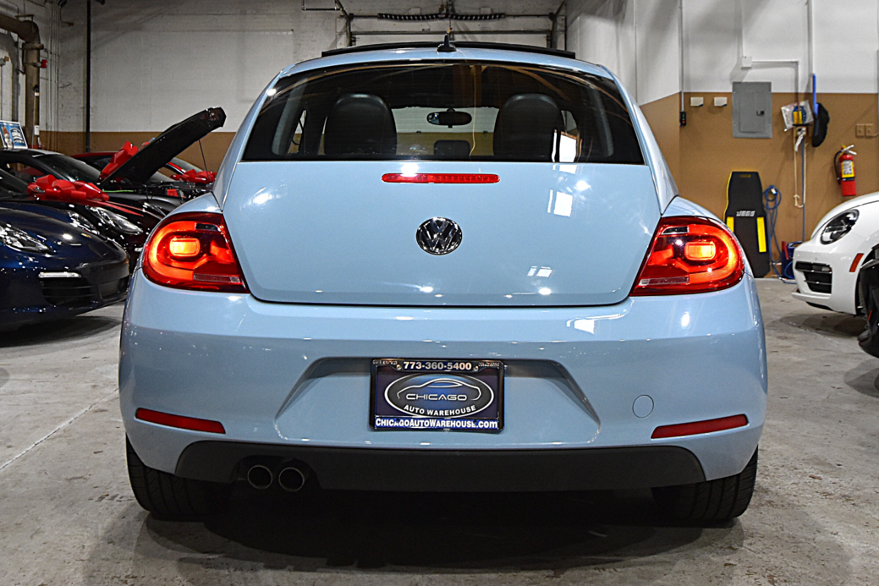 Volkswagen Beetle Coupe 2dr Auto 2.5L 2013