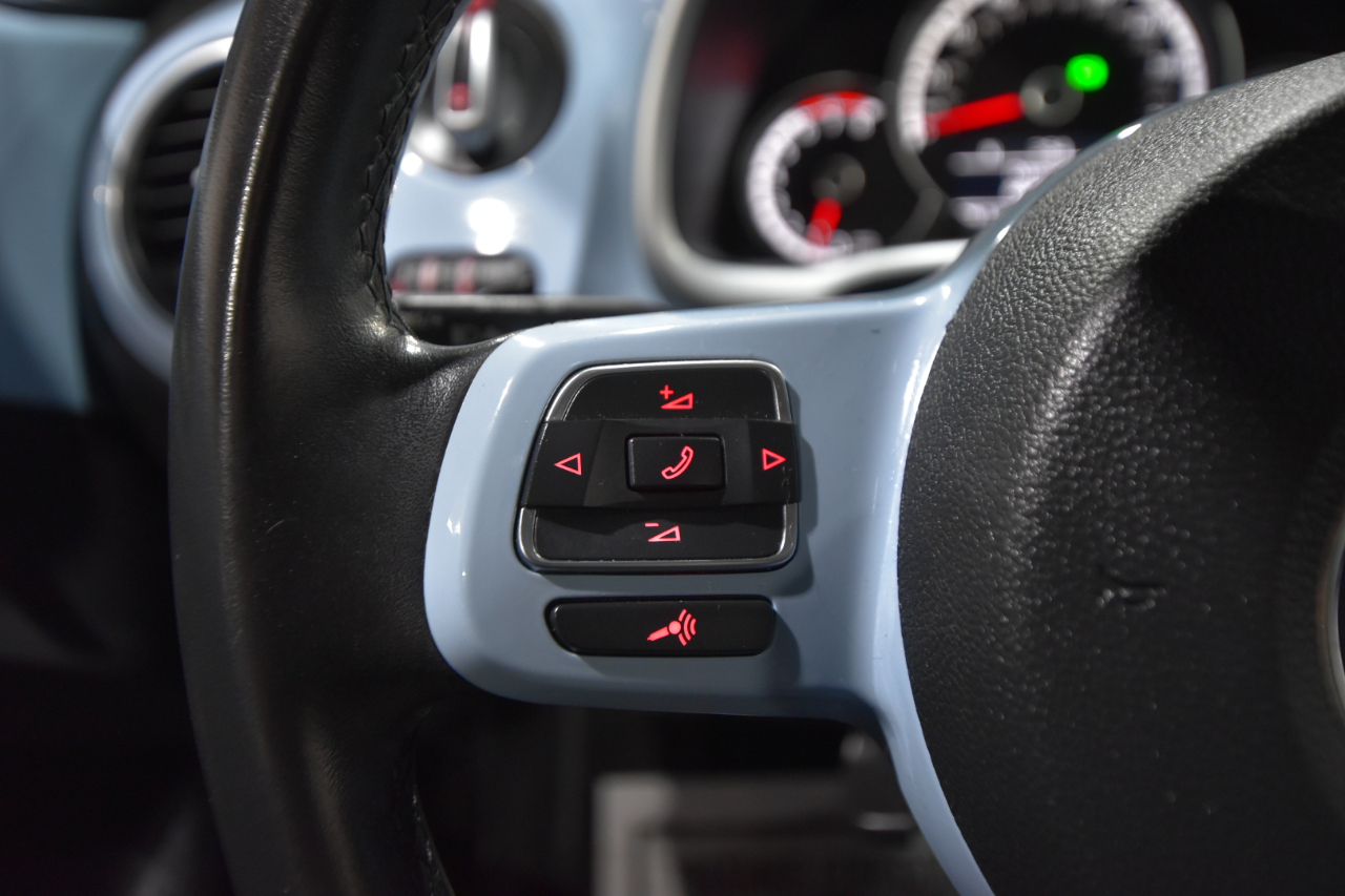 Volkswagen Beetle Coupe 2dr Auto 2.5L 2013