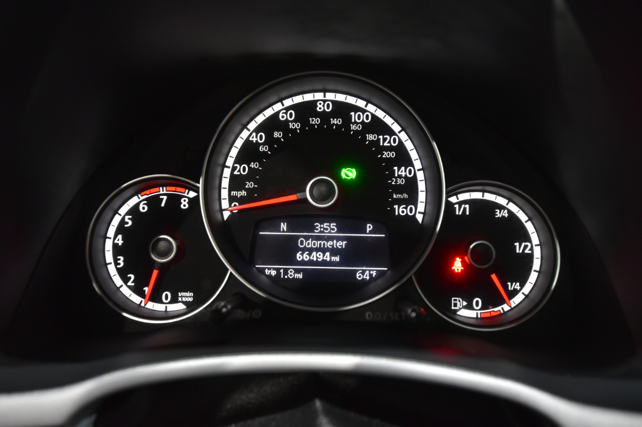 Volkswagen Beetle Coupe 2dr Auto 2.5L 2013