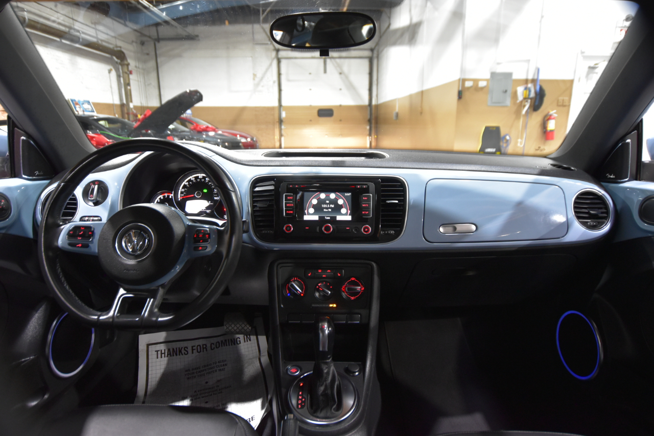 Volkswagen Beetle Coupe 2dr Auto 2.5L 2013