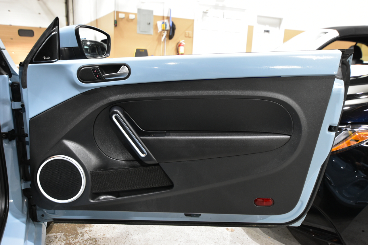 Volkswagen Beetle Coupe 2dr Auto 2.5L 2013