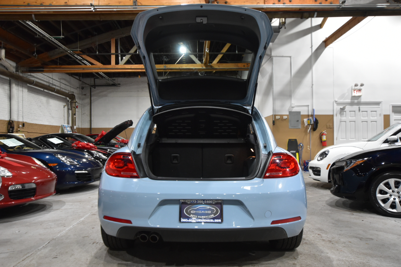 Volkswagen Beetle Coupe 2dr Auto 2.5L 2013