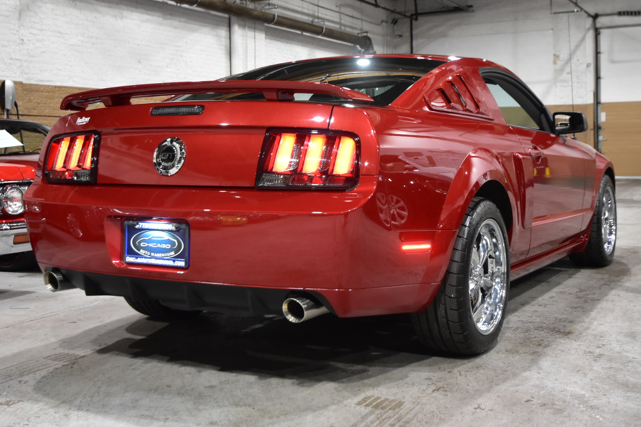 Ford Mustang 2dr Cpe GT Deluxe 2008