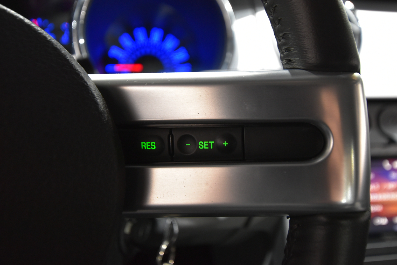 Ford Mustang 2dr Cpe GT Deluxe 2008