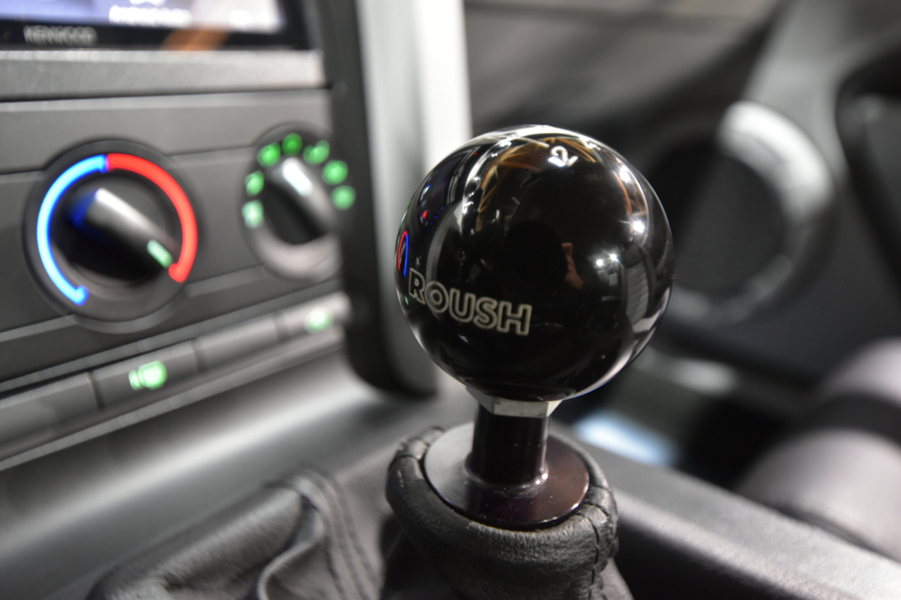 Ford Mustang 2dr Cpe GT Deluxe 2008