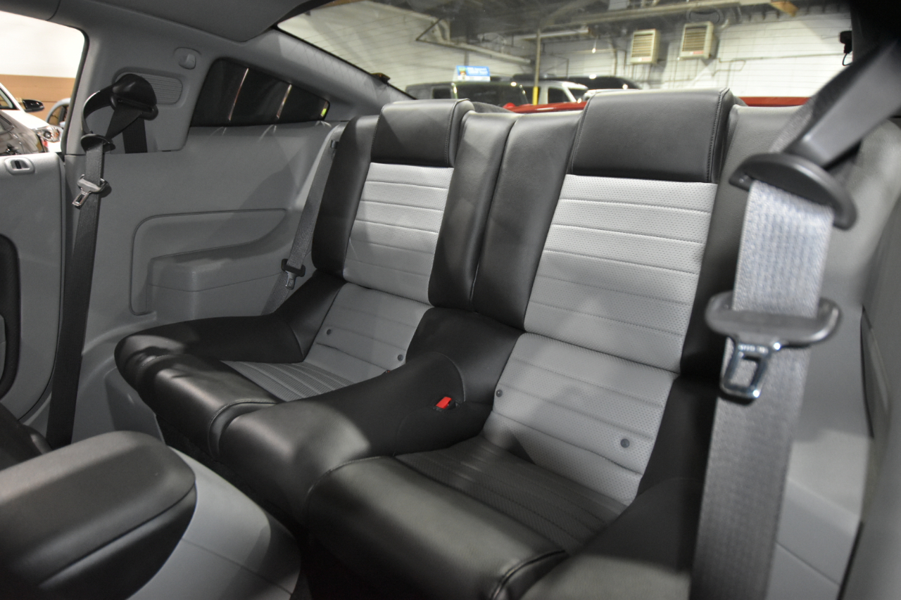 Ford Mustang 2dr Cpe GT Deluxe 2008