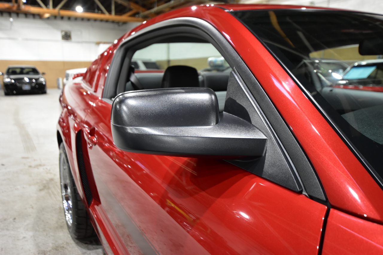 Ford Mustang 2dr Cpe GT Deluxe 2008