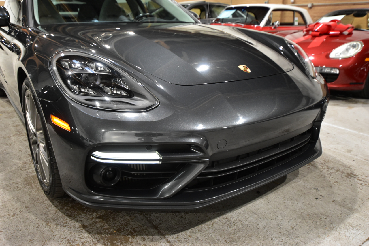 Porsche Panamera Turbo AWD 2018