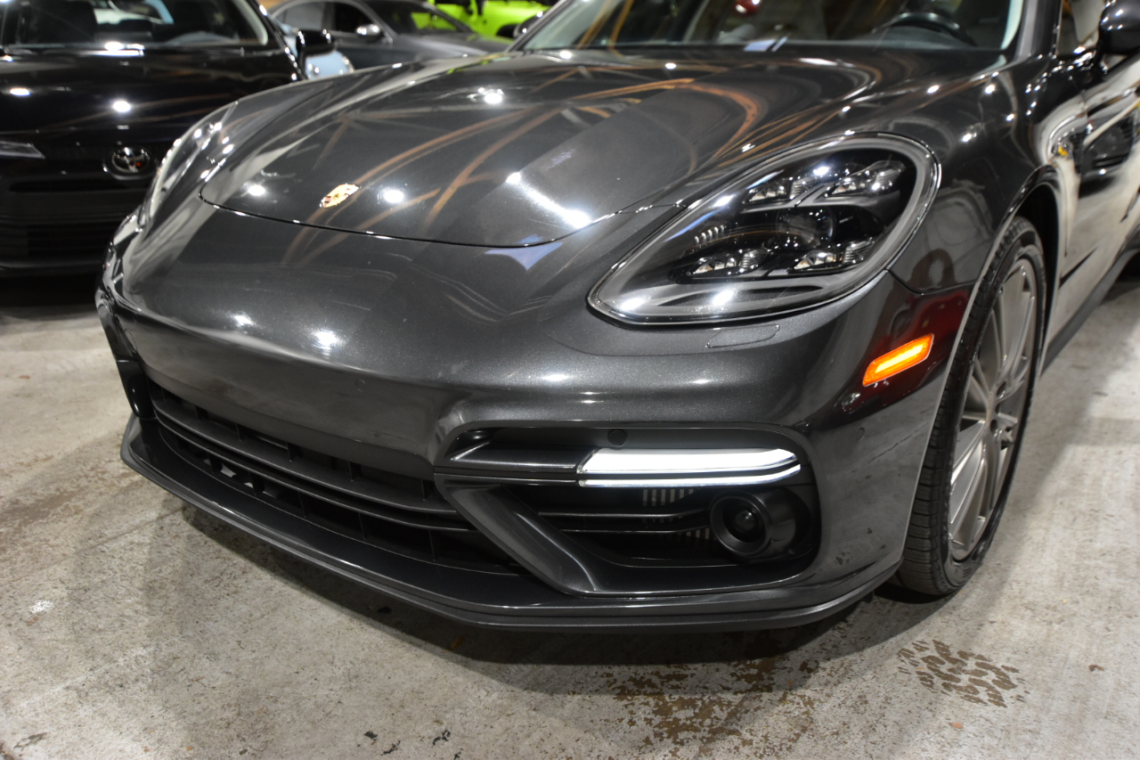 Porsche Panamera Turbo AWD 2018
