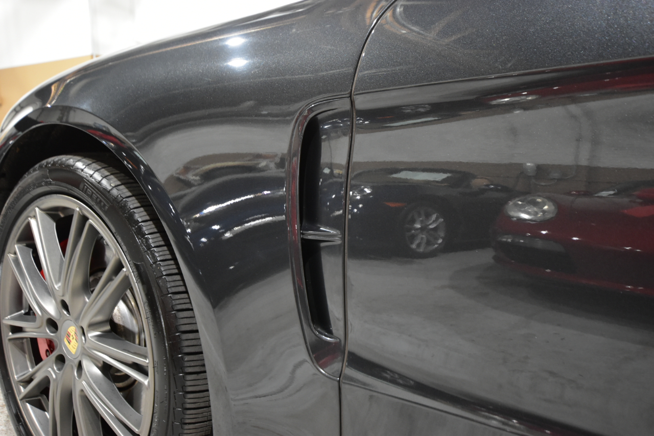 Porsche Panamera Turbo AWD 2018