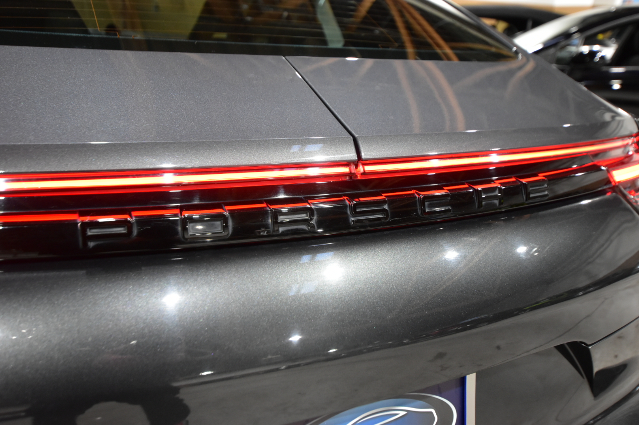 Porsche Panamera Turbo AWD 2018