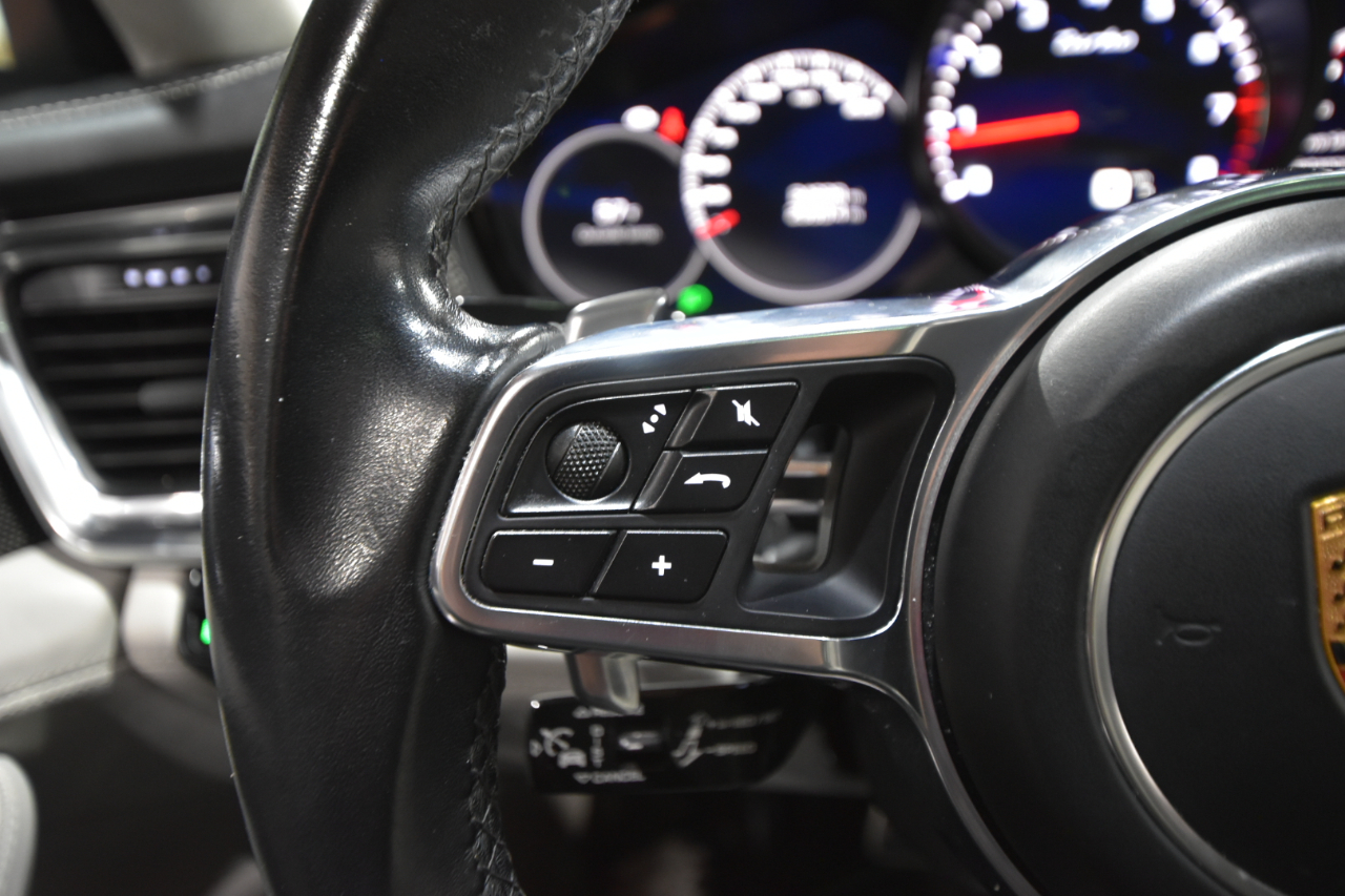 Porsche Panamera Turbo AWD 2018
