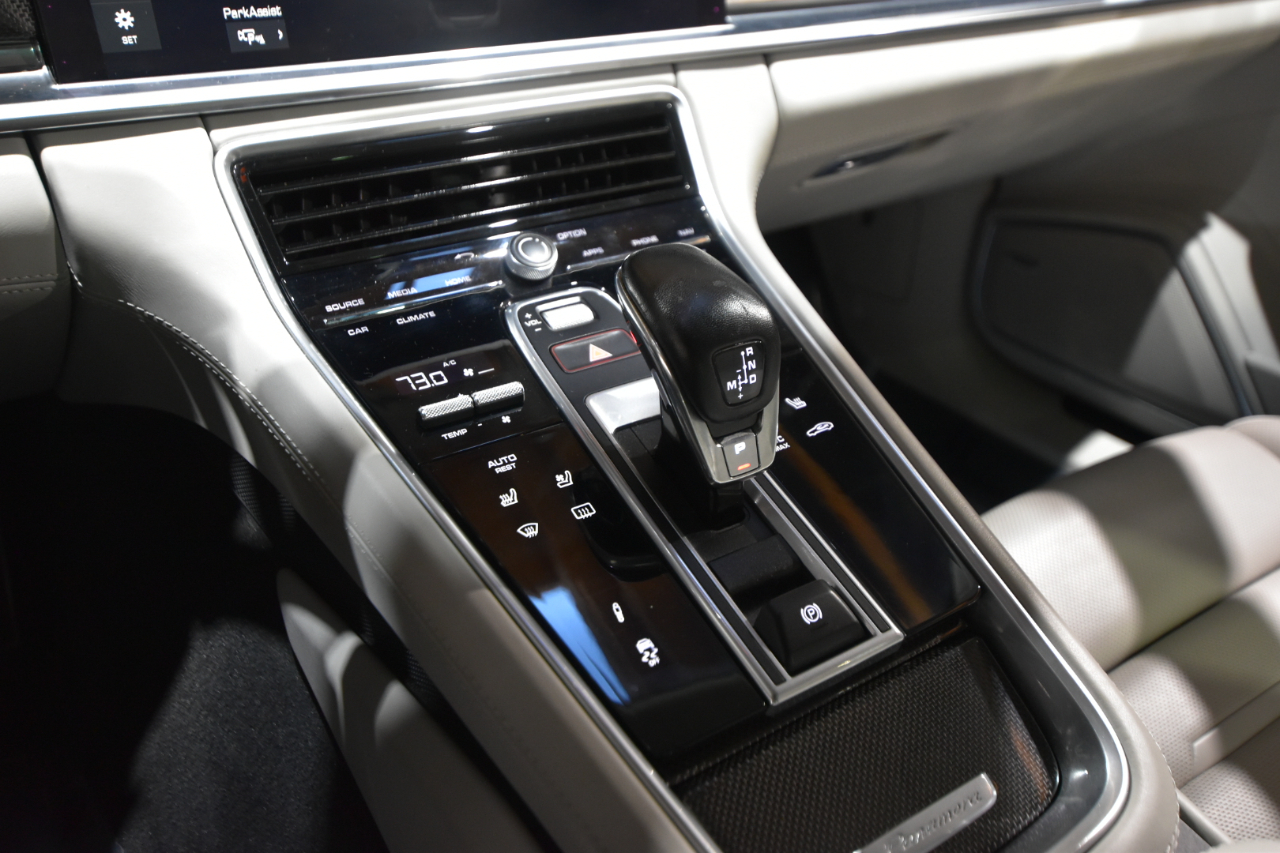 Porsche Panamera Turbo AWD 2018