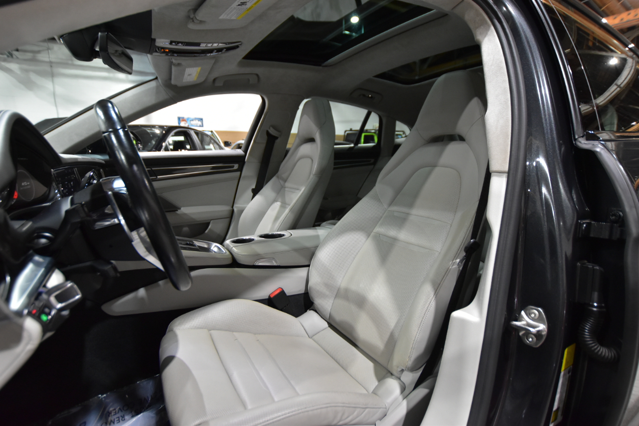 Porsche Panamera Turbo AWD 2018